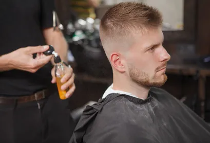 Hårstyling på frisör Östermalm